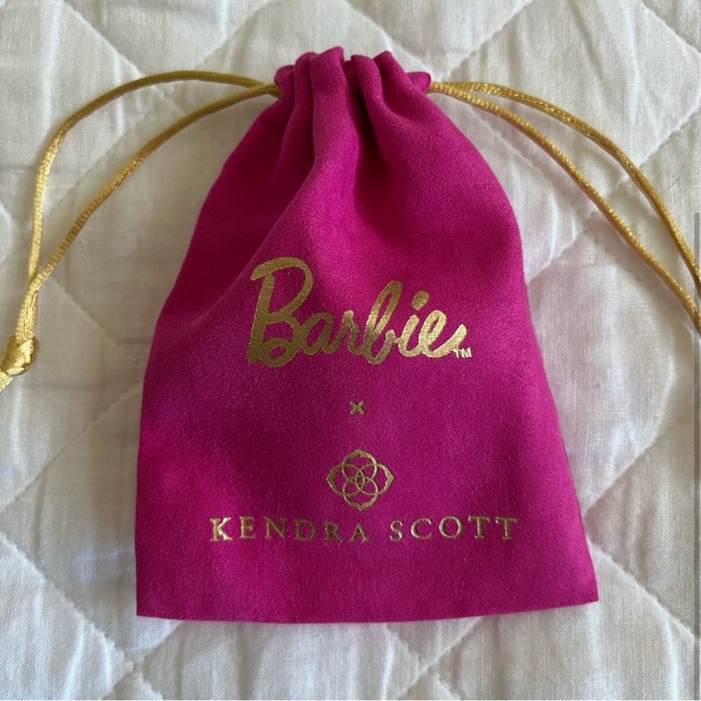 NWT Barbie™ x Kendra Scott Gold Elisa Multi Strand Necklace in Hot Pink Drusy
